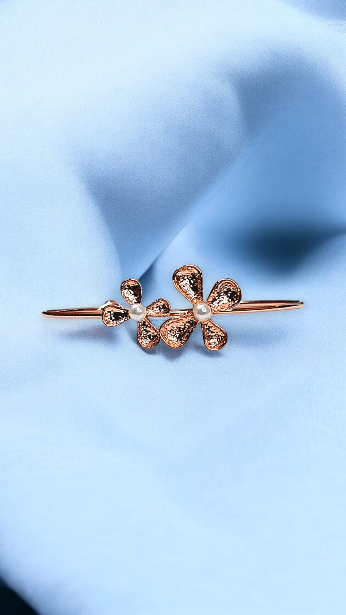 Golden Bloom Flower Bracelet