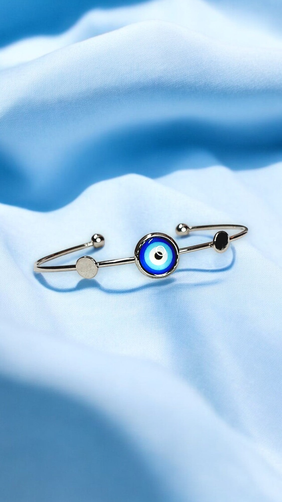 EYE ON YOU – Evil Eye Luxe Cuff