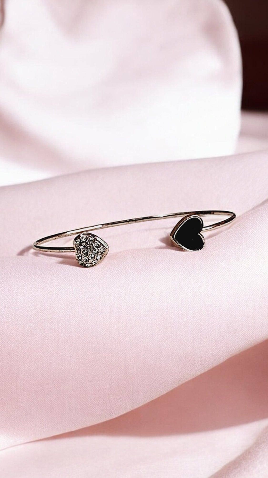 Twin Heart Noir Spark Bracelet