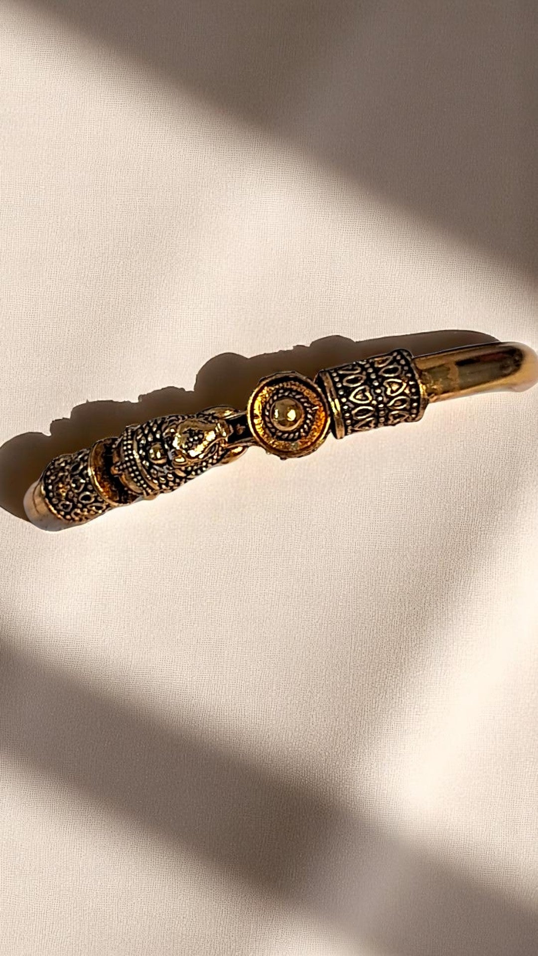 Divine Strength Bracelet β Nandi & Shivalinga Bracelet for Men - Golden