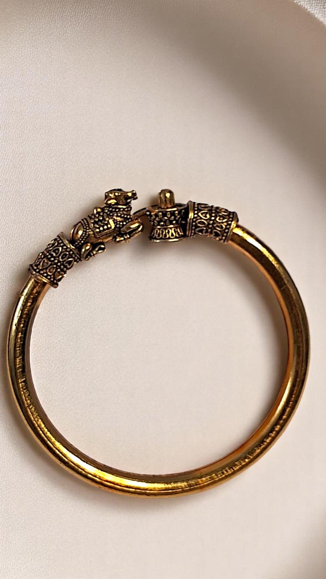 Divine Strength Bracelet β Nandi & Shivalinga Bracelet for Men - Golden