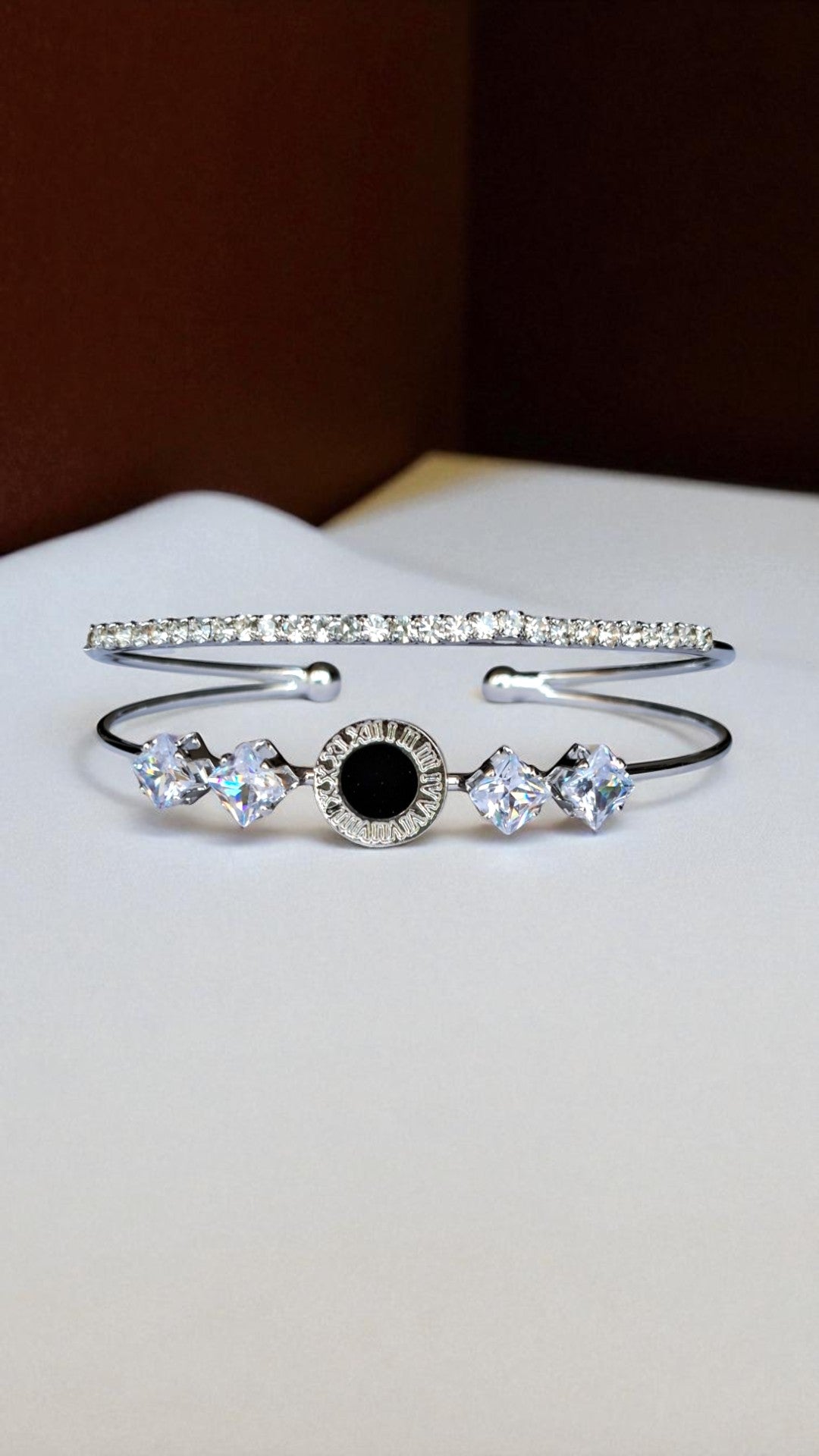 Midnight Elegance Crystal Bracelet