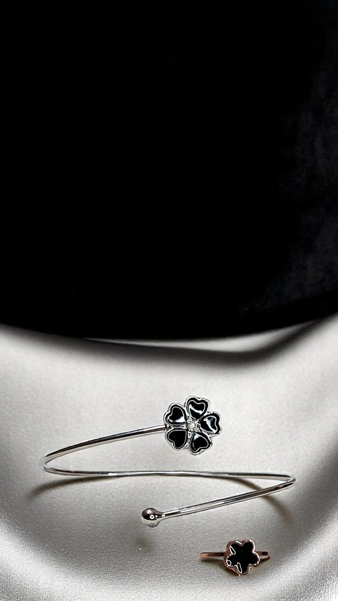 Korean Clover Hearts Bracelet & Ring Combo