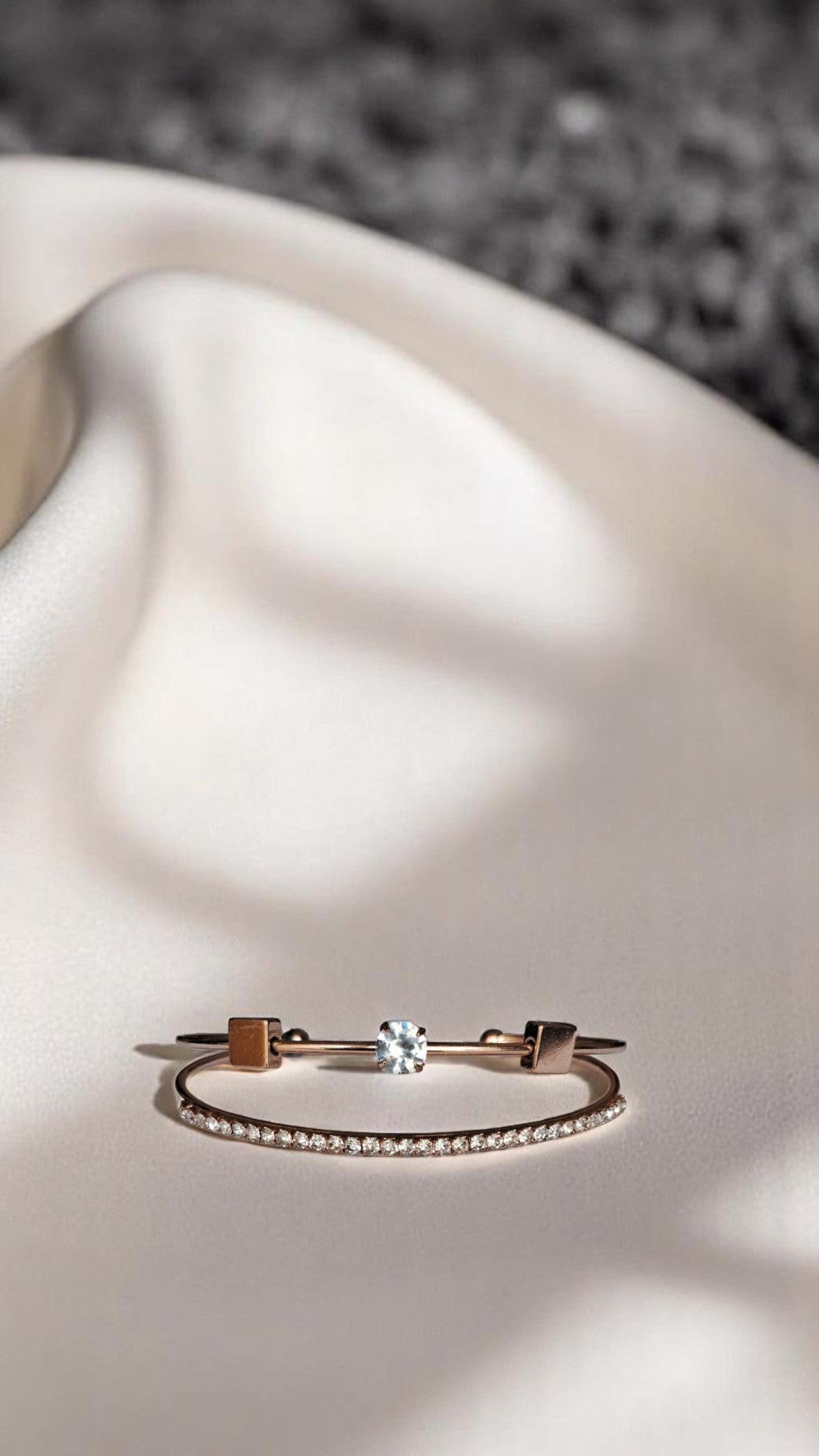π§ Korean Frosted Elegance Bracelet