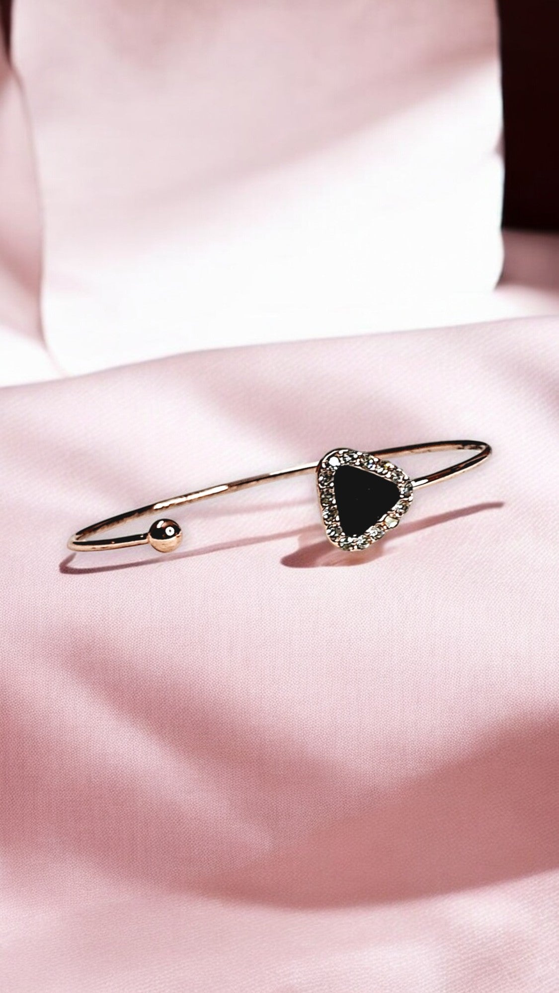 Noir Triangle Black Enamel Bracelet