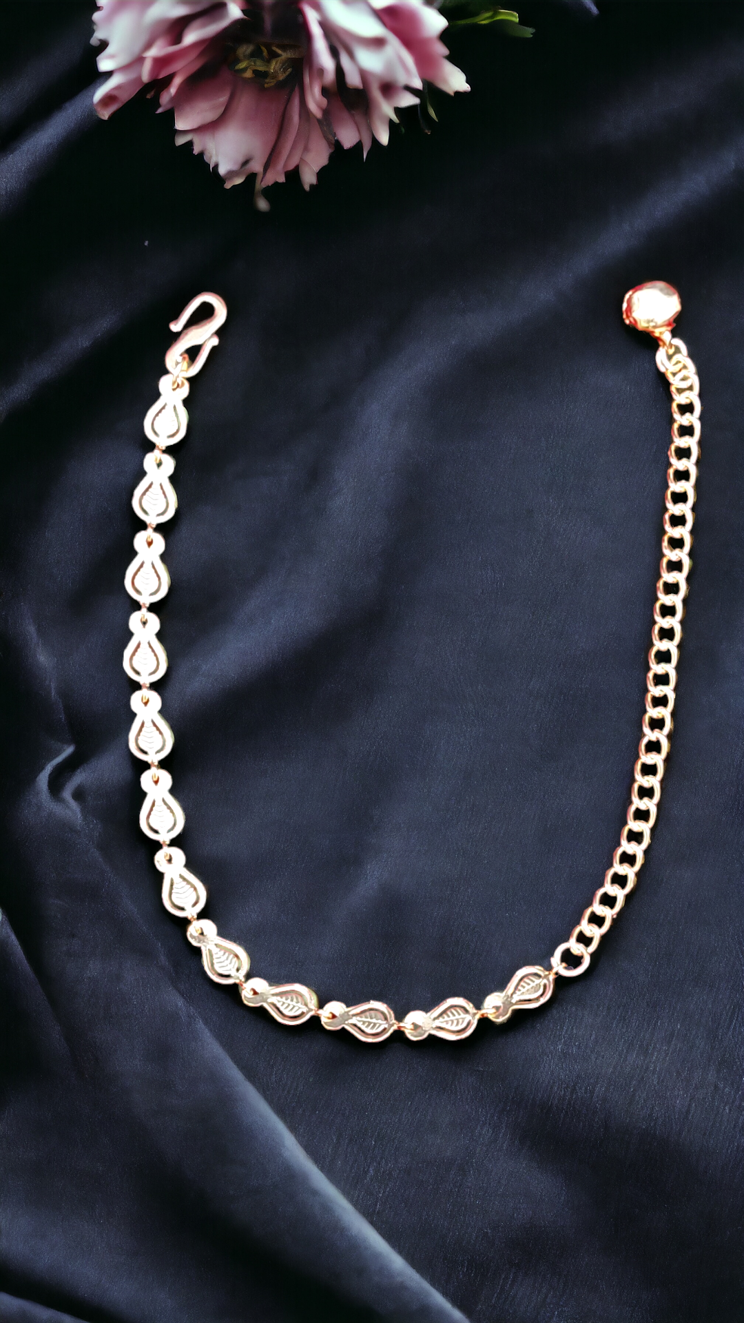 Simran Rose-gold Single Chain Bracelet