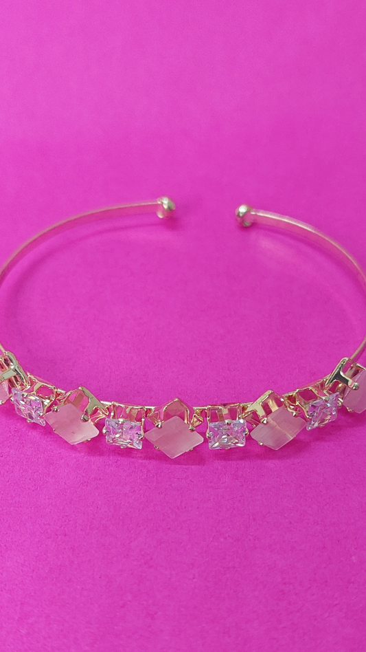 Light Peach Glimmer Office Bracelet