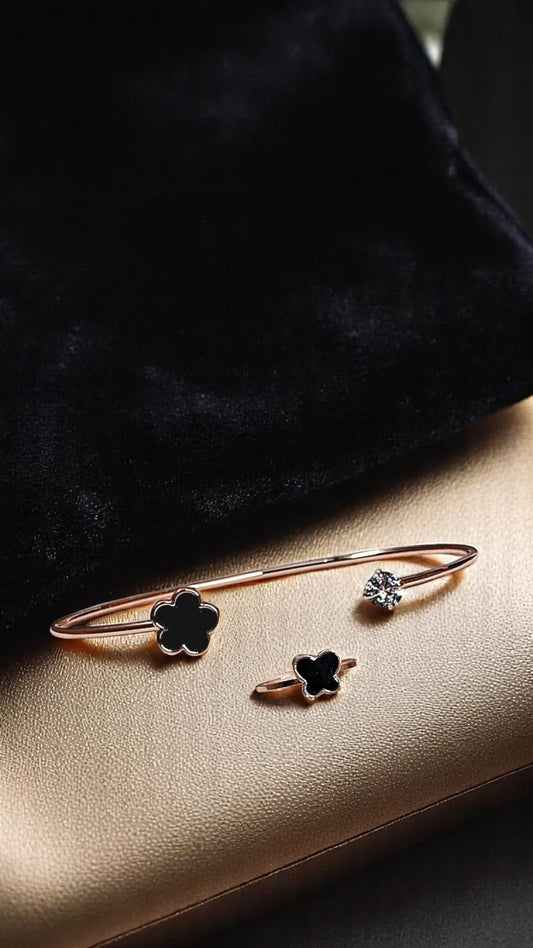 🖤 Korean Clover Spark Bracelet & Ring Combo
