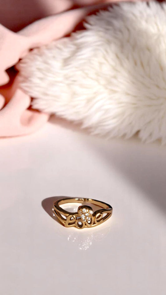 💖 Golden Love Whisper Ring ✨