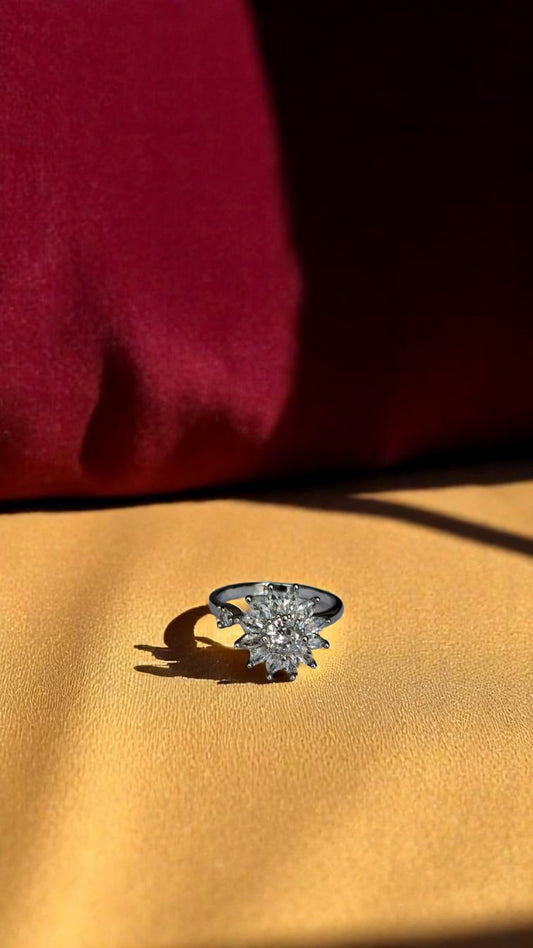 🌸 Korean Royal Bloom Silver Ring 🌸