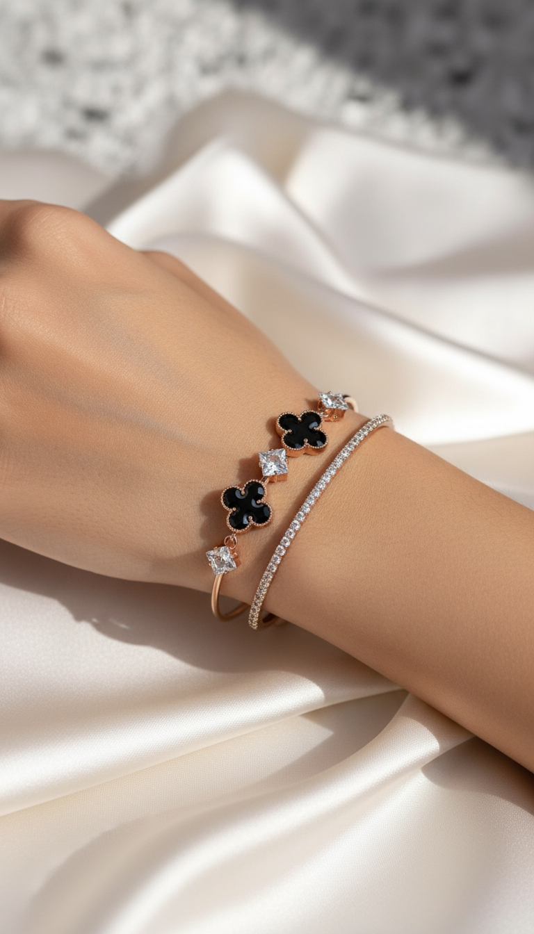 🍀 Korean Lucky Flower Silver Bracelet